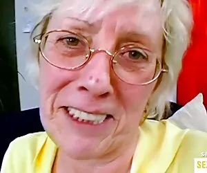 Se și jocul s-au încheiat cu hoțul și lesbiene clipuri victima sa într-o orgie.