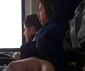 Fata matură îi place să filme porno clipuri joace diferite jocuri cu noul ei iubit.