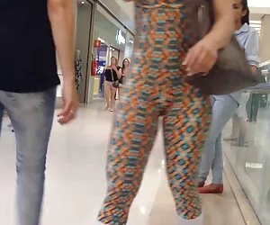 Fotograf model clipuri porno cu mature capturat