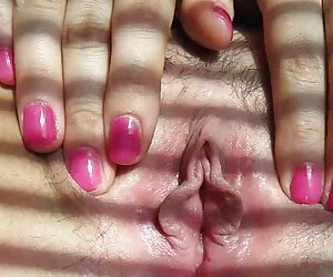 Muzicianul mustache a sugerat ca clipuri porno cu lesbiene pianistul să se îndepărteze de pian și să cânte flautul.
