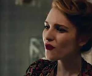 Băiatul viclean care joacă mâine este cel mai bun prieten al surorii clipuri porno cu romance de care trebuie să aibă grijă.