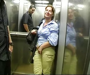 Obraznic Blonda clipuri porno cu mame vecin dă vecin anal ceas