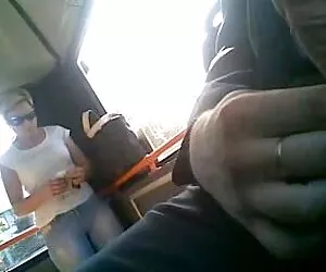 Doamna cu fundul clipuri porno cu mature mare a venit la sală din cauza lipiciului de la CD playerele locale.