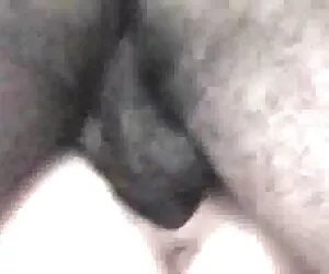 El a învățat clipuri sex limba spaniolă, dar nu a putut rezista și a trebuit să rață cu o prietena