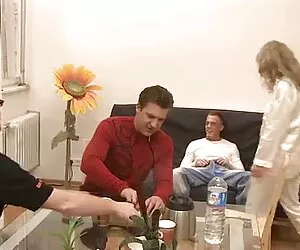 Petite Latina este plăcut surprins de procesul de a acționa de către client Penis video clipuri xxl Urias